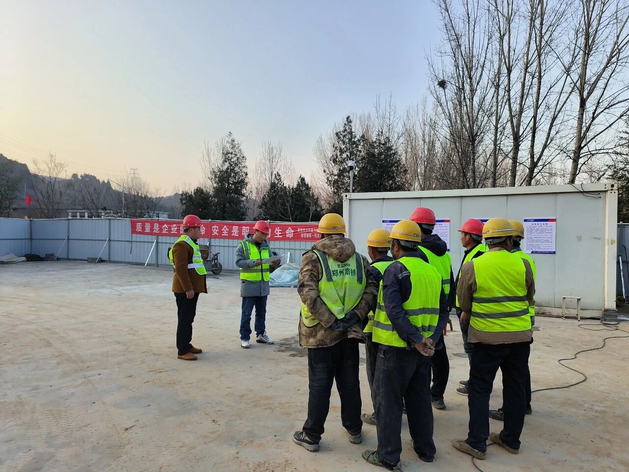 微信图片_2025-12-23_101447_660.jpg