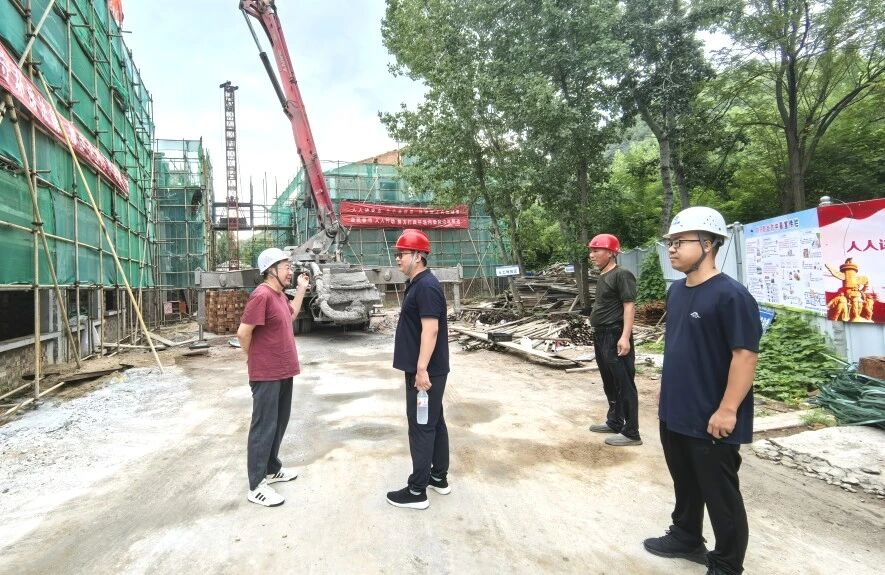 全面排查不松懈  筑牢项目安全线   鹤壁市乡村建设有限公司组织开展安全生产专项检查